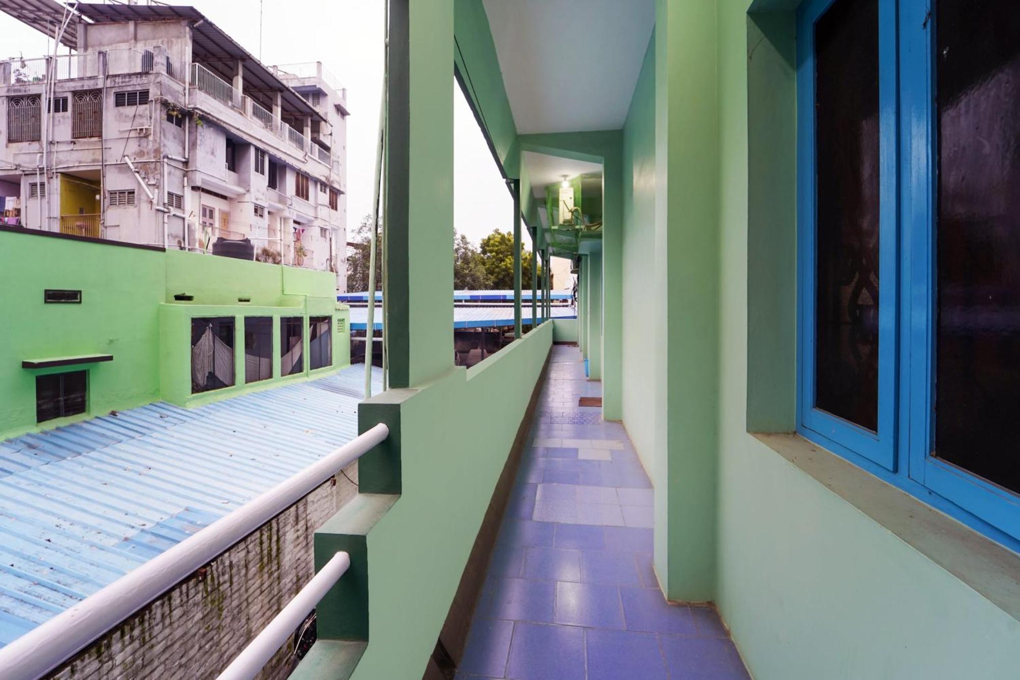 Hotel O Sri Sivasakthi A/C Lodge Sivakāsi Εξωτερικό φωτογραφία